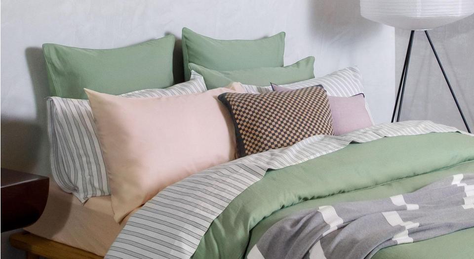 Styling Series: Common Bed Styling Mistakes