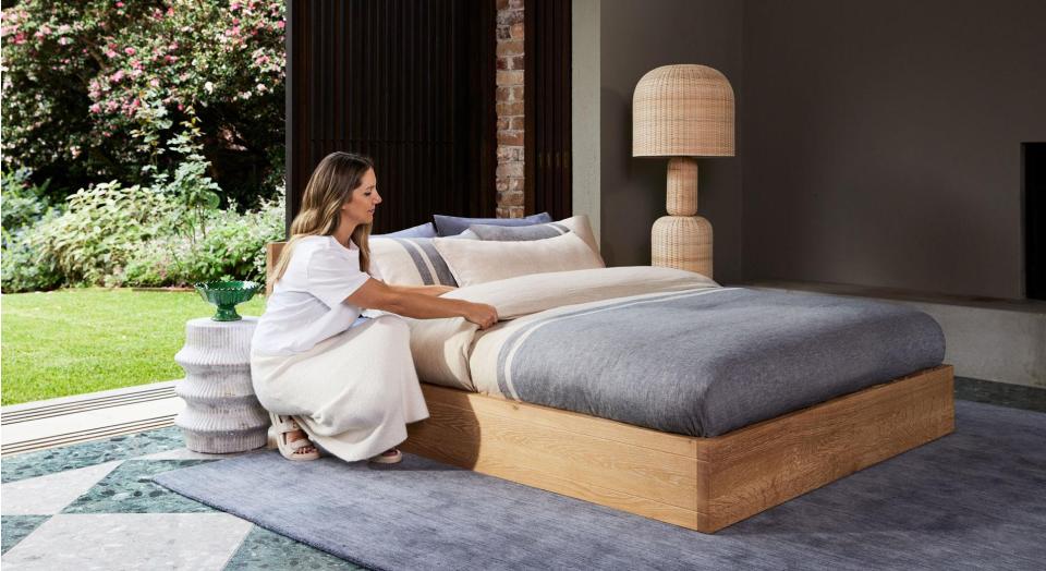 How to Style One Bed Two Ways