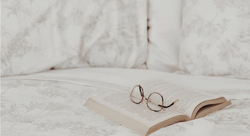 5 Books To Read While Curled Up In Bed