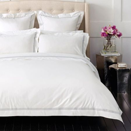 Queen Quilt cover 280 TC Luxurious Donna Embroided Cover