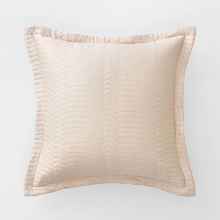 Mayberry Cushion in Champagne