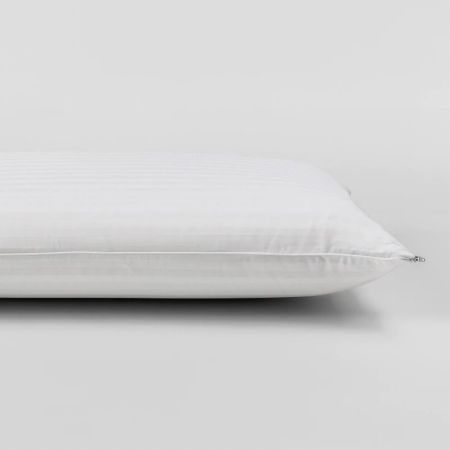 Sheridan Luxurious Latex Classic Medium Profile Medium Feel Pillow White