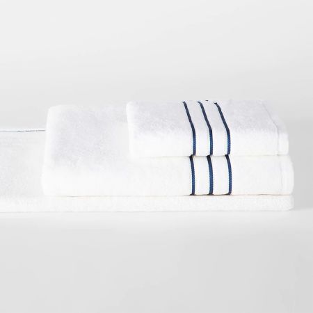 Luxury Retreat Towel Collection White | Sheridan Australia