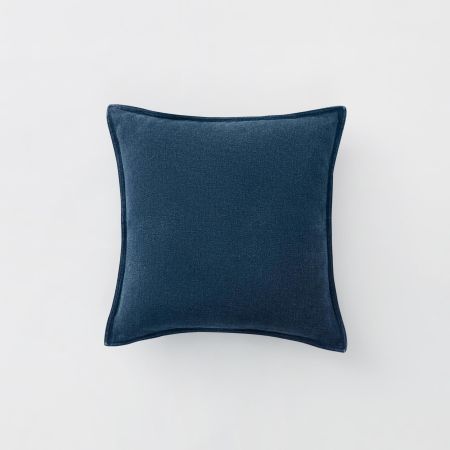 Wrenn Cushion