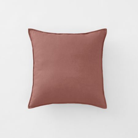 Abbotson Linen Square Cushion in raisin