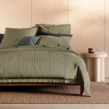 Abbotson Linen Stripe Tailored Quilt Cover