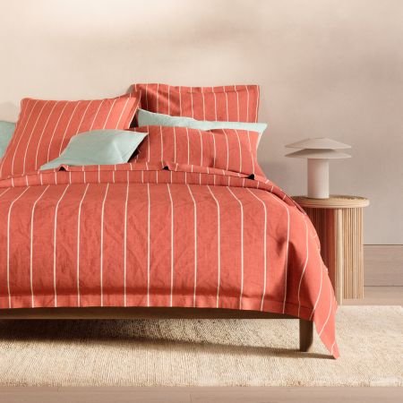 Abbotson Linen Stripe Tailored Quilt Cover