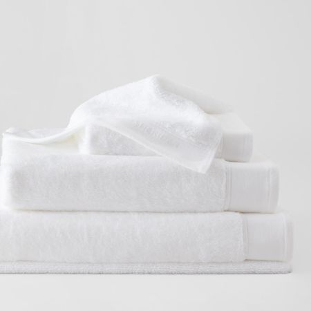 Eris Soft Luxury Towel Collection