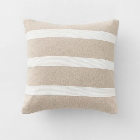 Endrik Square Cushion