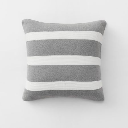 Endrik Square Cushion