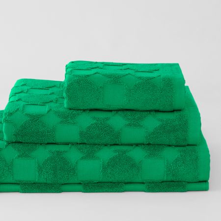 Jespar Towel Collection in emerald