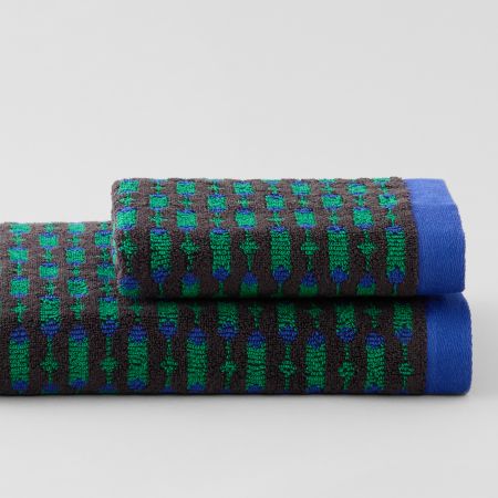 Lakeside Towel Collection in emerald