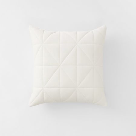 Keena Cushion