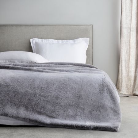 Carlson Blanket in smoke