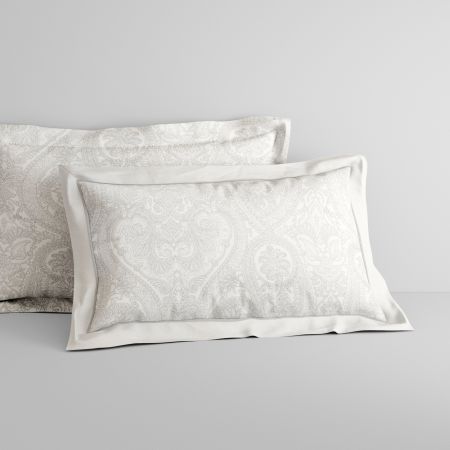 Lamar Pillowcase Pair in white