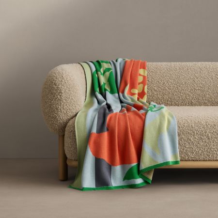Stellsa Throw