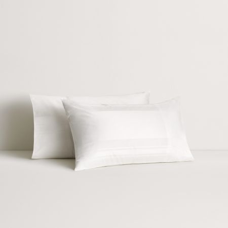 1200Tc Millennia Bold Tailored Pillowcase in Snow