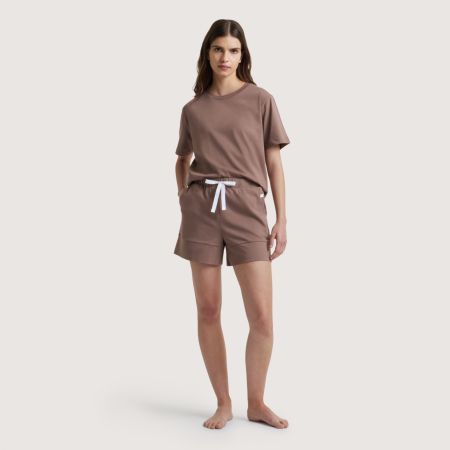Luna Short in hazelnut