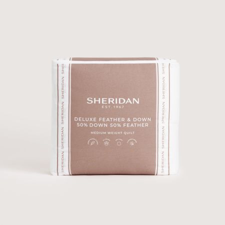 Deluxe Feather & Down Medium Weight Quilt