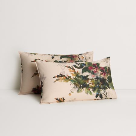 Reilly Floral Pillowcase Pair in natural