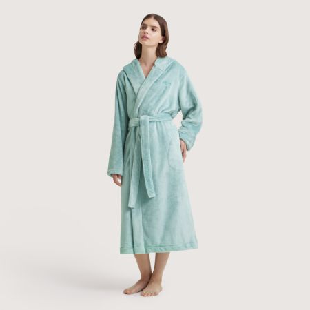 Elemental Hooded Plush Mum Robe