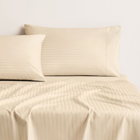 1200TC Millennia Flat Sheet in champagne