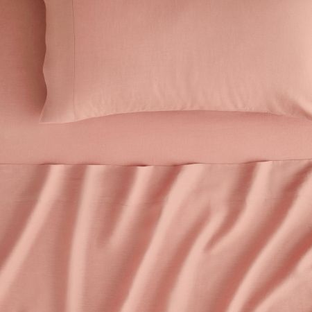 Abbotson Linen Fitted Sheet in coral pink