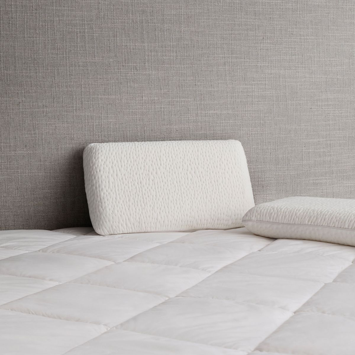 Deluxe Travel Pillow White Sheridan Australia