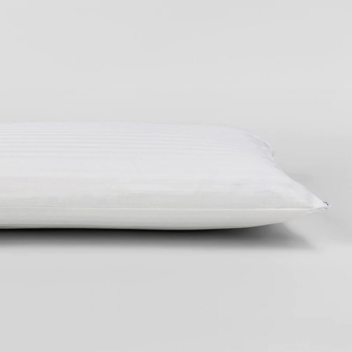DUNLOPILLO 2 Pack Luxurious Talalay Latex Classic Medium Profile & Feel Pillow 