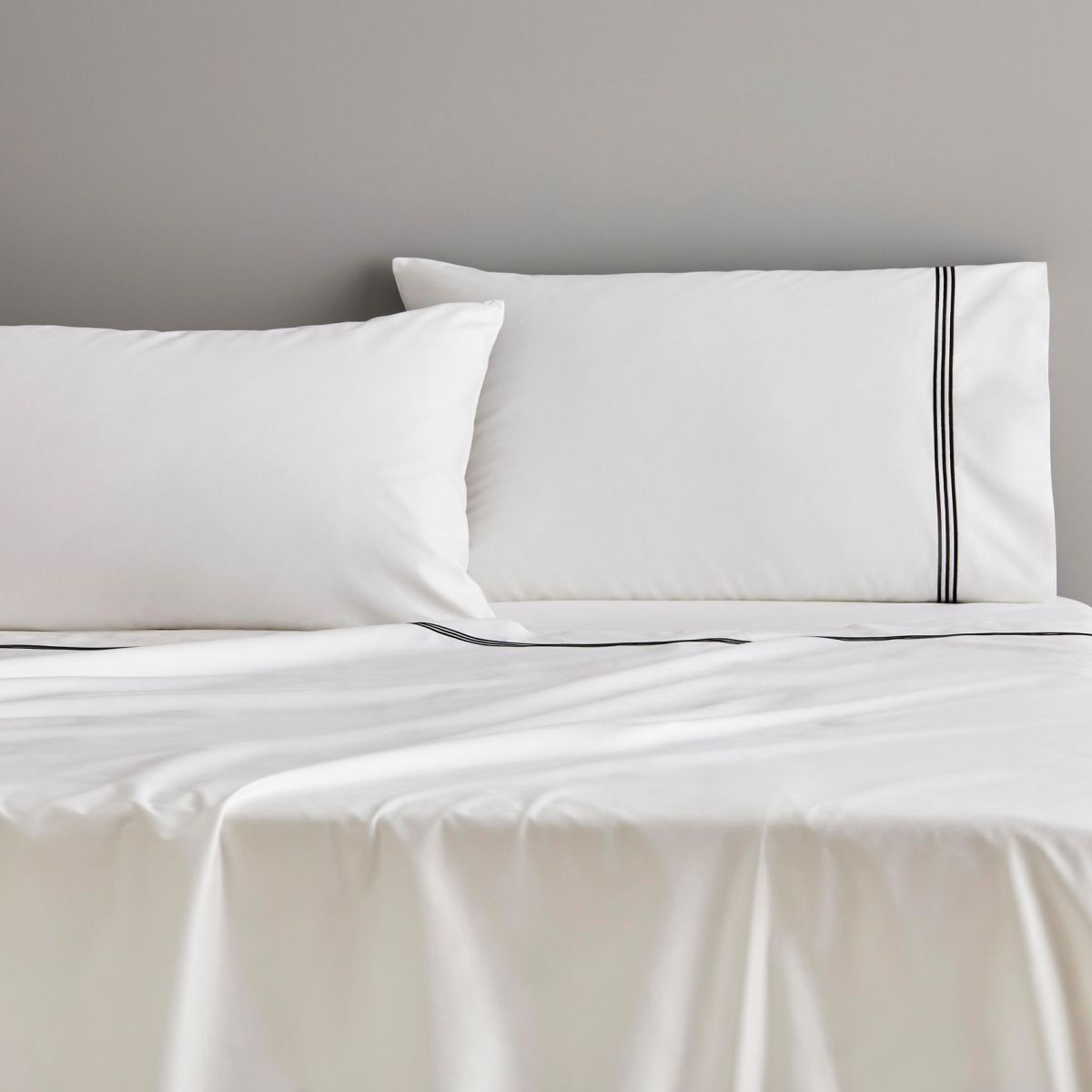 1200Tc Palais Flat Sheet Midnight Sheridan Australia