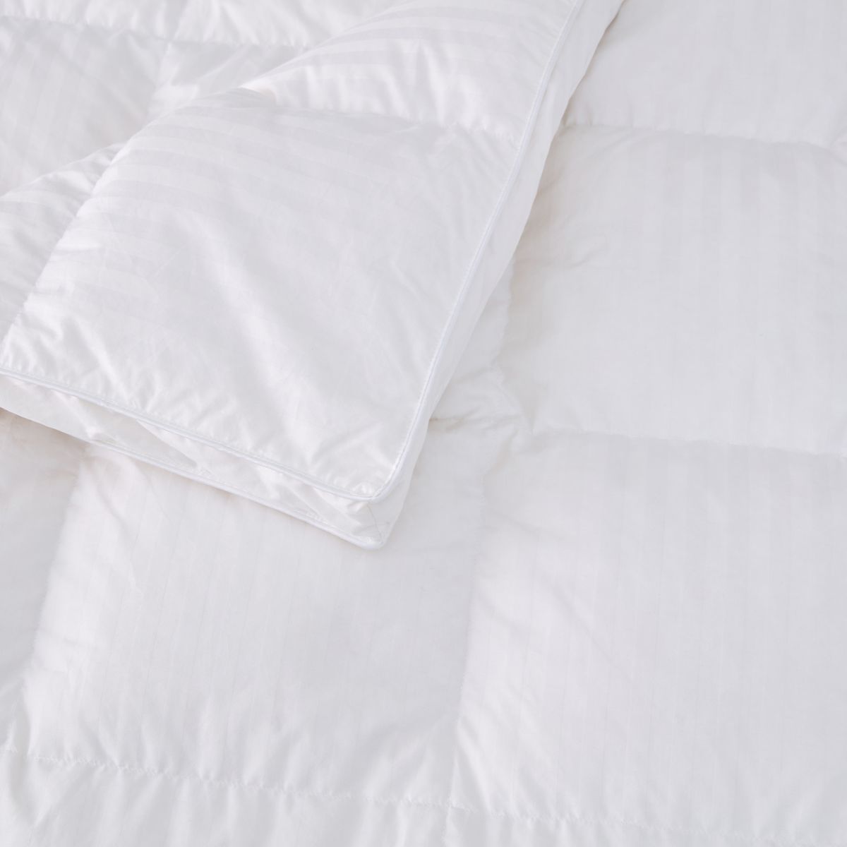 Feather and down quilt clearance
