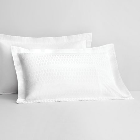 Cadel_White_Tailored-Pillowcase