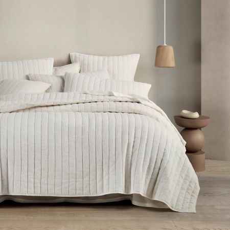 Walshe_White_Bed-Cover