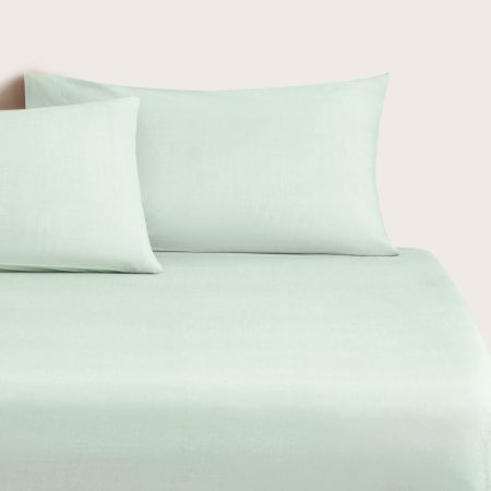 Reilly Fitted Sheet in light peppermint