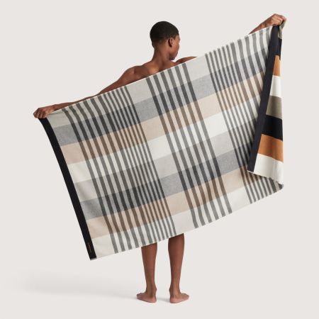 Elmore Beach Towel in Ebony