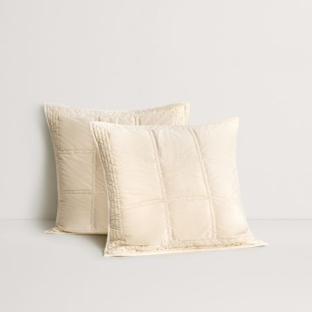 Remme European Sham in champagne