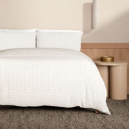 Textures Seersucker Stripe Quilt Cover Set