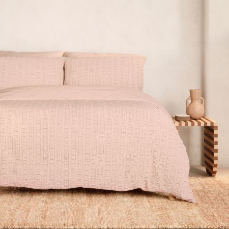 Textures Seersucker Stripe Quilt Cover Set
