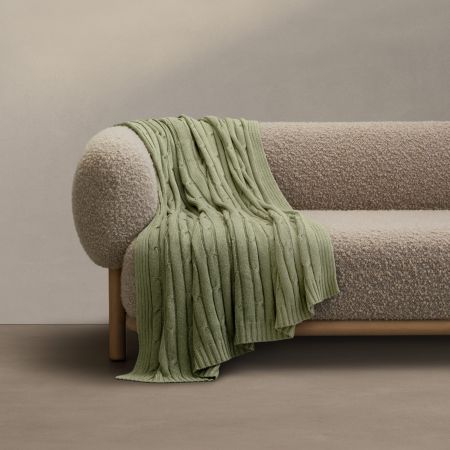 Selka Throw