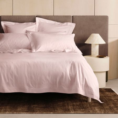 1200Tc Millennia Quilt Cover in Shell