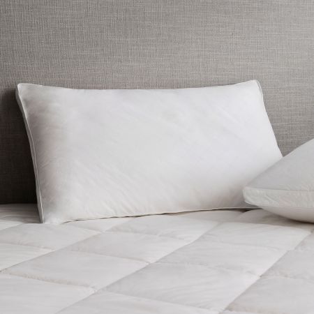 Sheridan Deluxe Dream Pillow White