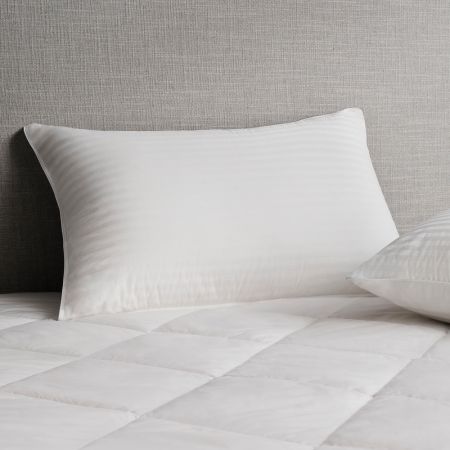 Sheridan Deluxe Feather & Down Pillow Snow