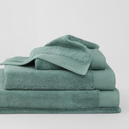 Eris Soft Luxury Towel Collection