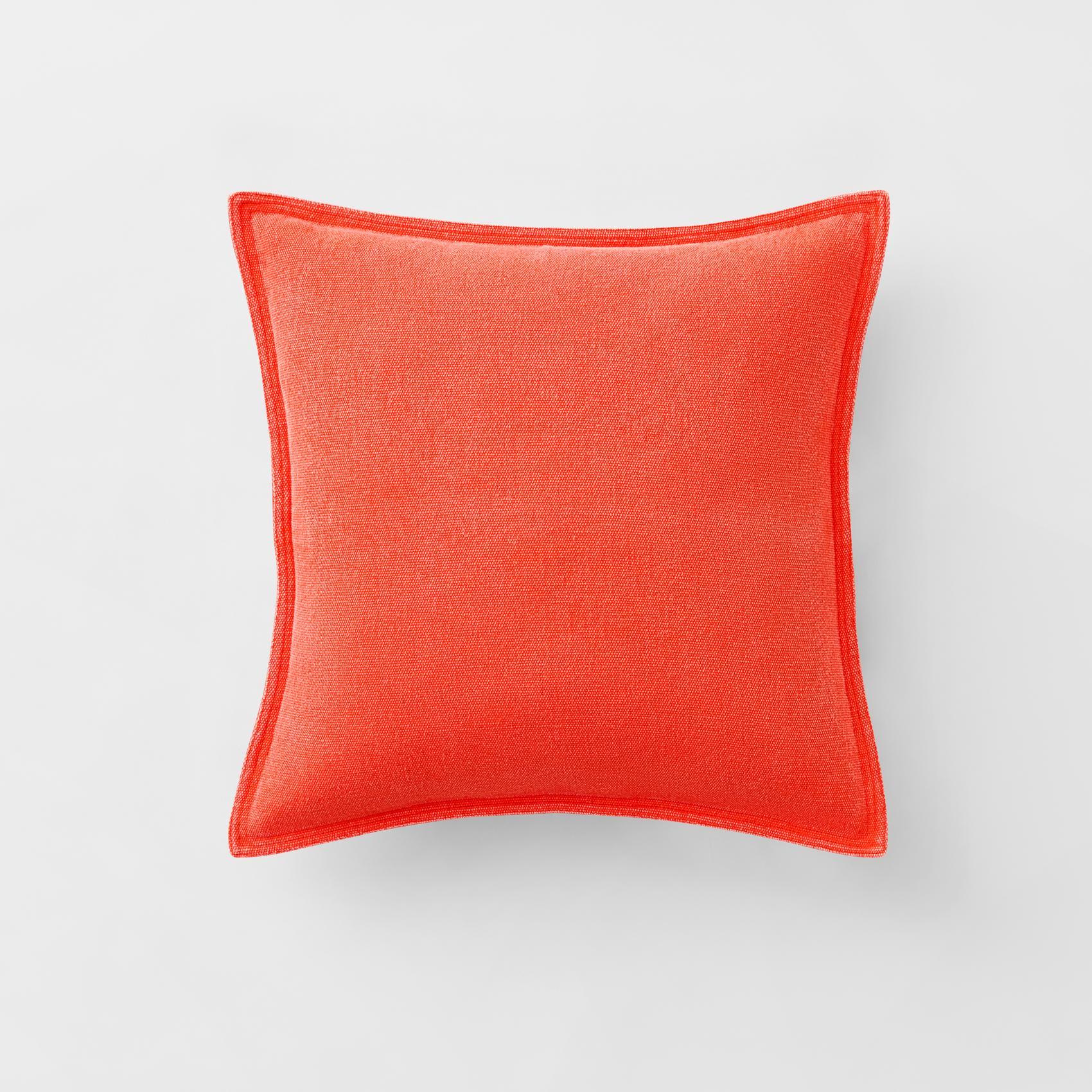 Wrenn Cushion