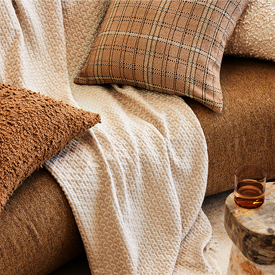 Cushions & Throws