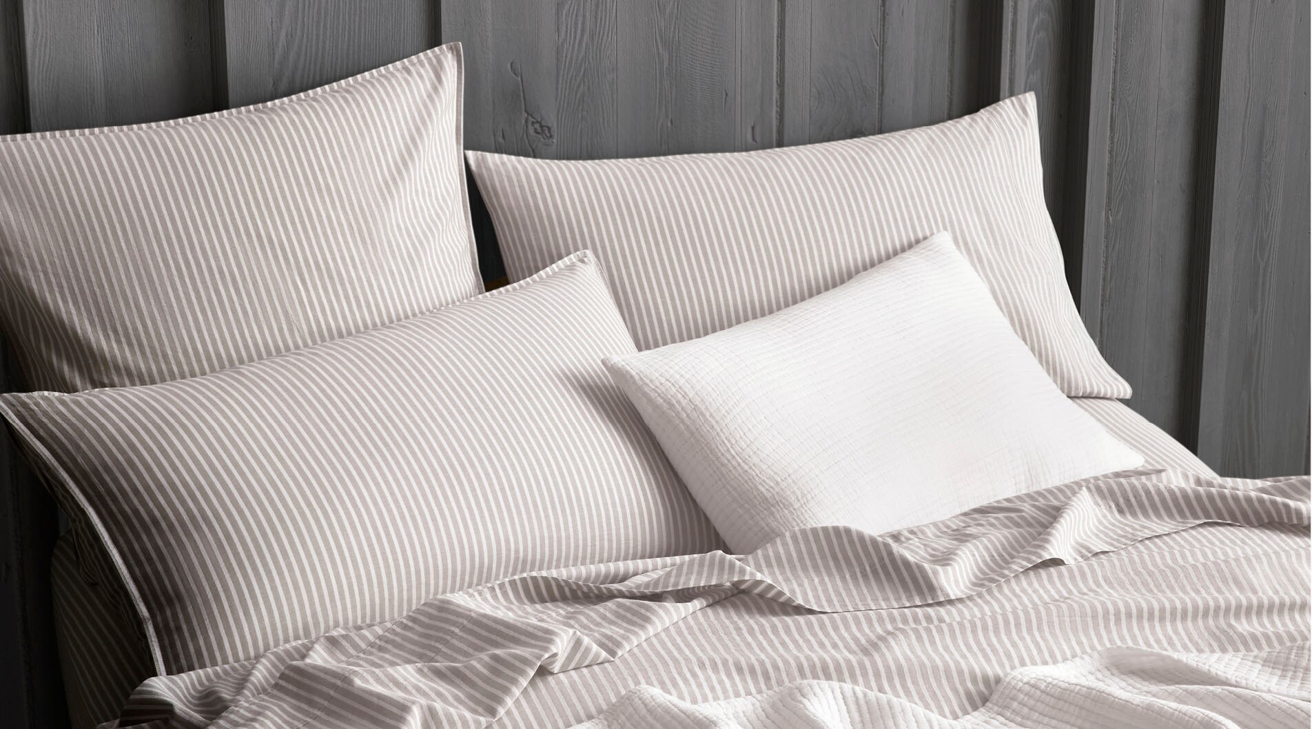 striped quilt cover